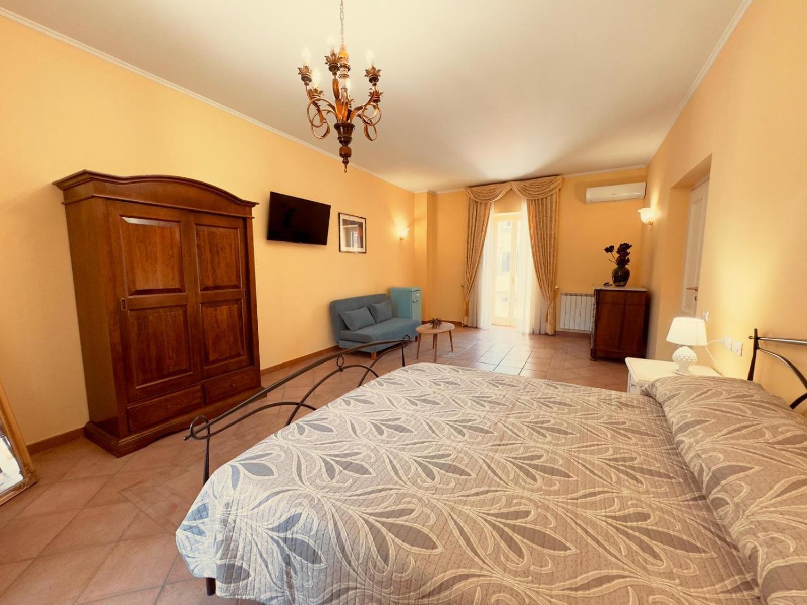 Casa Pepe - Fondi Vertice Rooms Ngoại thất bức ảnh